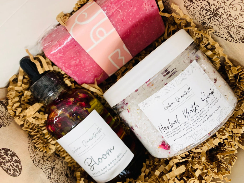 Full Bloom Self Care Gift Box (Floral)